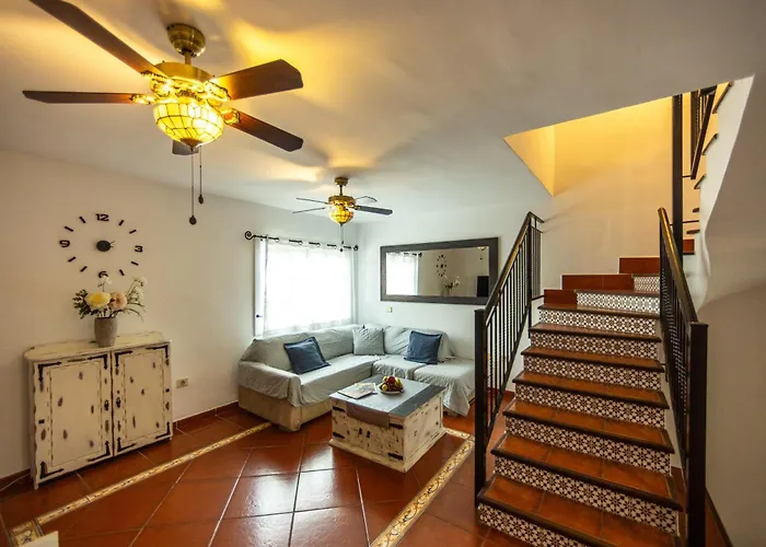 بيت للعطل Sweet Botanico *