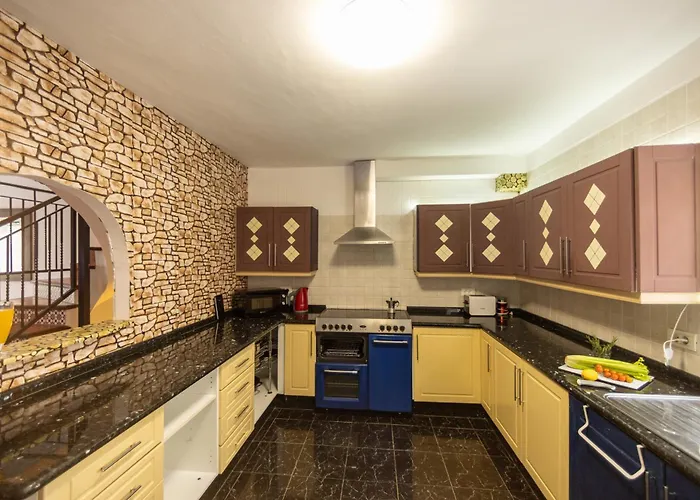 Sweet Botanico بيت للعطل *