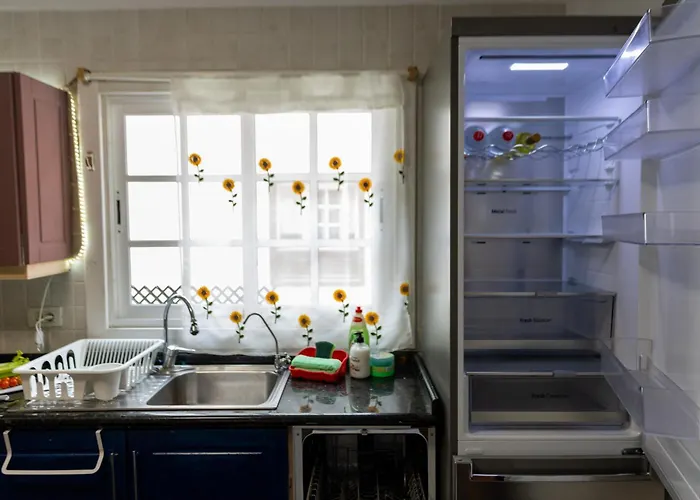 Sweet Botanico أذيخي